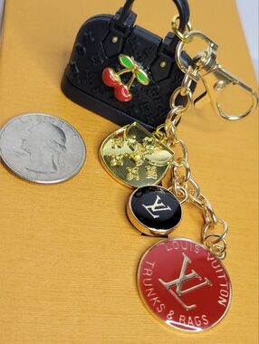 Keychain, Alma Cherry, Louis Vuitton Zip Pulls Trunks&bags